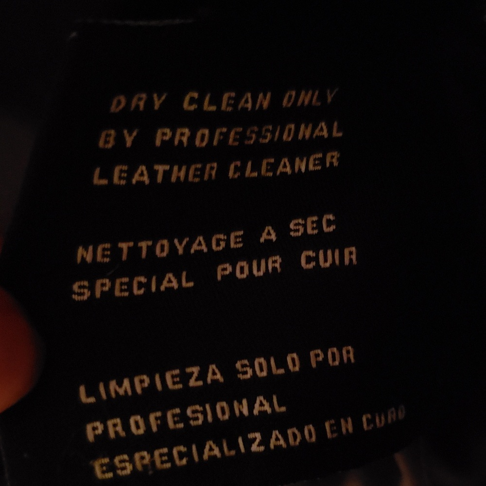 Michael Kors genuine leather jacket - Picture 7 of 7